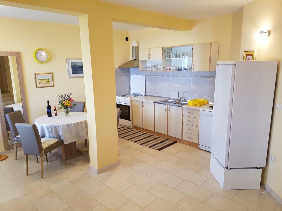 Apartment Barba Лижнян Екстер'єр фото