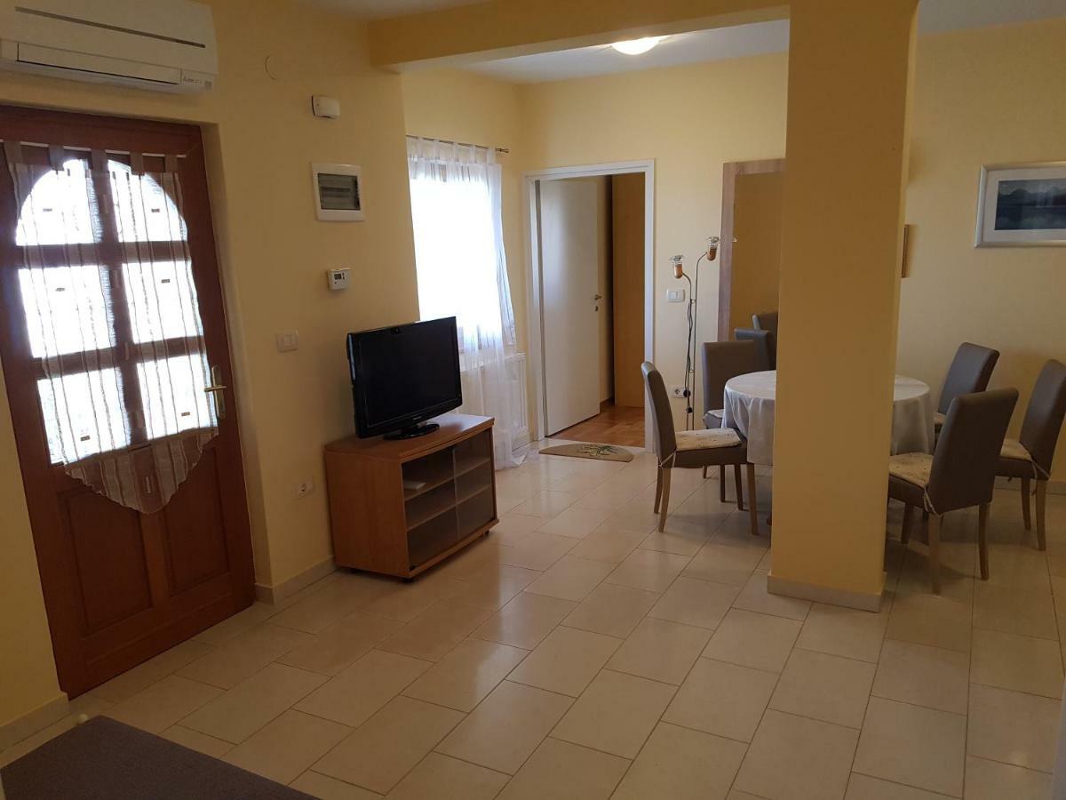 Apartment Barba Лижнян Екстер'єр фото